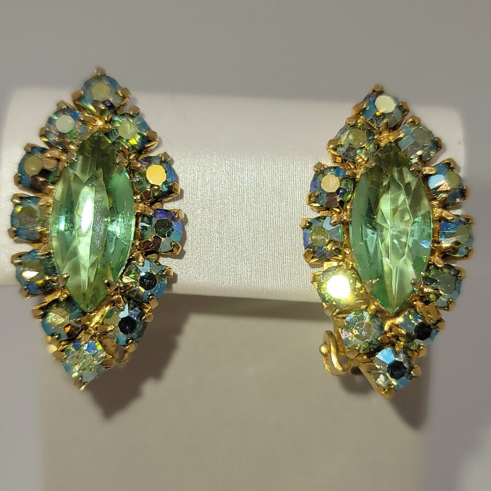 Vintage Gold-tone Aurora Borealis Pale Green Faceted Rhinestone Clip Earrings